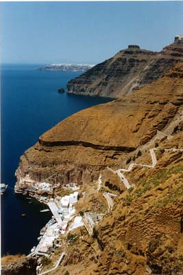 Santorini - the mule and donkey road